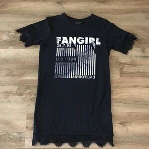 TopShop Shirt Size 4 Fan Girl Tour Lace Graphic Goth Short Sleeve Black White